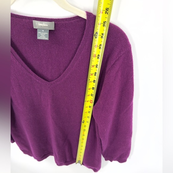 Neiman Marcus Cashmere Sweater Womens Size XL Purple 3/4 Sleeve V-Neck Pullover - Picture 6 of 7